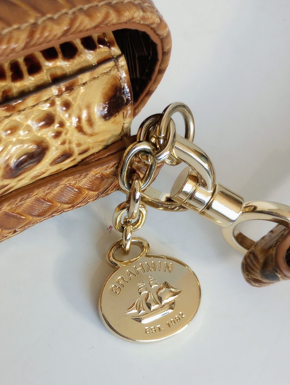 SOLD Brahmin Taber Collection Briar Crossbody In Coconut Milk - Picture 8 of 14